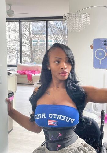 Milan / milandior3 nude photo #24