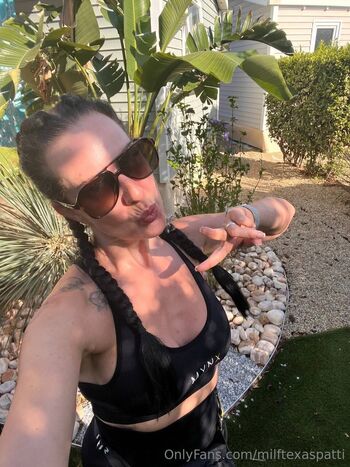 Texas Patti / milftexaspatti nude photo #4