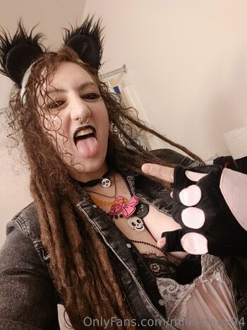 Natural Thicc Milky Momma / milkybaby94 nude photo #10