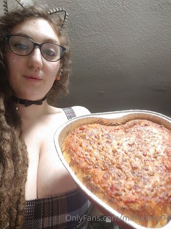 Natural Thicc Milky Momma / milkybaby94 nude photo #16