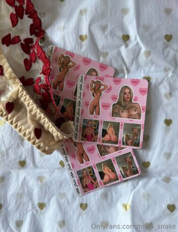 Milla secret page in bi / milla_snake nude photo #14