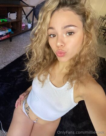 Millie / milliecook nude photo #6