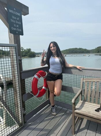 Millz / milliemillz nude photo #32