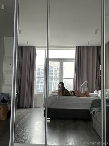 OnlyFans / mimiknox_official nude photo #10