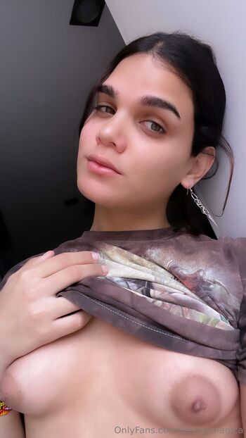 OnlyFans / mimikyumamivip nude photo #19