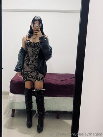 OnlyFans / mimikyumamivip nude photo #27