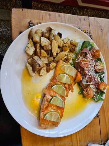 mimmy / mimmyfit1 nude photo #17