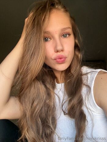 Mini Kriss / minikrisss nude photo #3