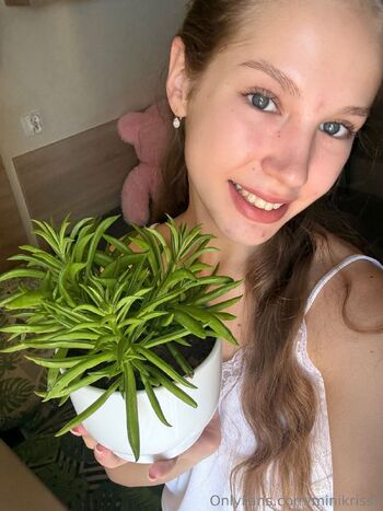 Mini Kriss / minikrisss nude photo #13