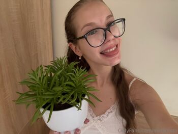 Mini Kriss / minikrisss nude photo #23