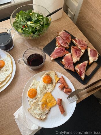 Mini Kriss / minikrisss nude photo #24