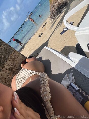 Sky / miniskye nude photo #2