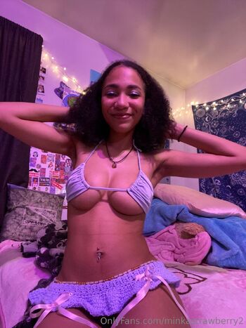 OnlyFans / minkastrawberry2 nude photo #39