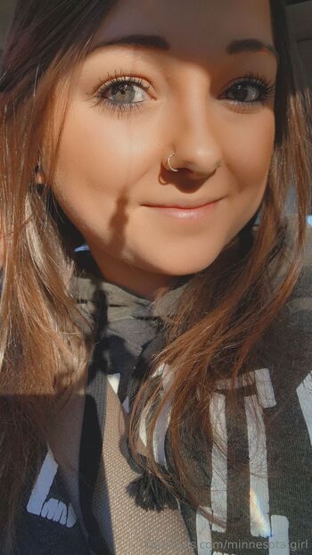 A / minnesota.girl / alextho.075 / mngirl075 nude photo #33