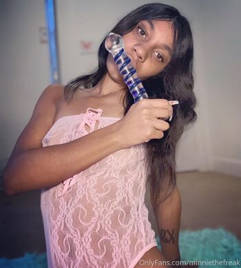 Minnie The Frea / minniethefreak nude photo #17