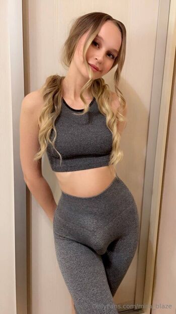 Mira Blaz / mira_blaze nude photo #23