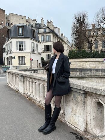 Mira Wonde / mira_wonder nude photo #2