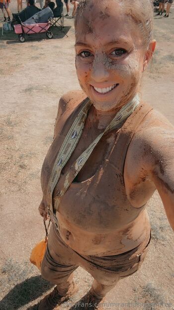 Miranda Signan / mirandasignanifree nude photo #10