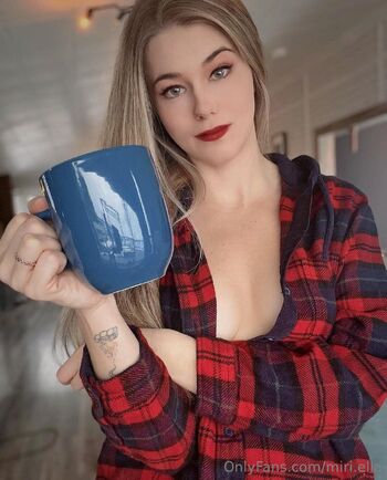 Miri ell / miri.ella nude photo #18