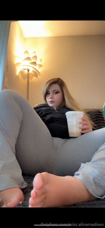 Alin / miss.alinamadison nude photo #28