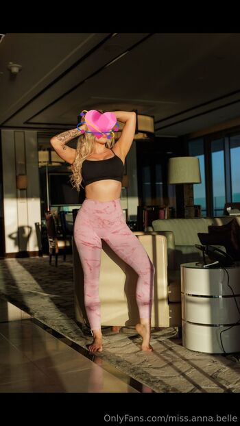 Miss Ann / miss.anna.belle nude photo #5