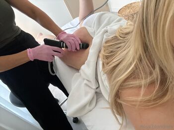 Miss.blondiiex / miss.blondiie7 nude photo #13