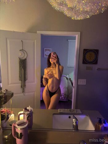 bri / miss.x.bee nude photo #7