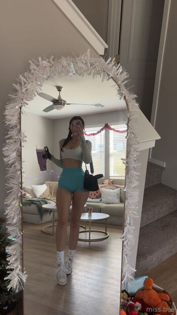 bri / miss.x.bee nude photo #20