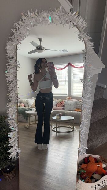 bri / miss.x.bee nude photo #23