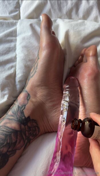 miss angelique / miss_angeliquew nude photo #6