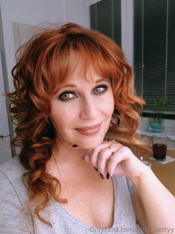 Bett / miss_bettyy nude photo #26