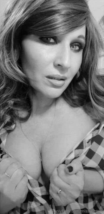 Bett / miss_bettyy nude photo #27