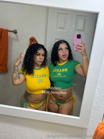Miss Honey Bun / miss_honeybun nude photo #20