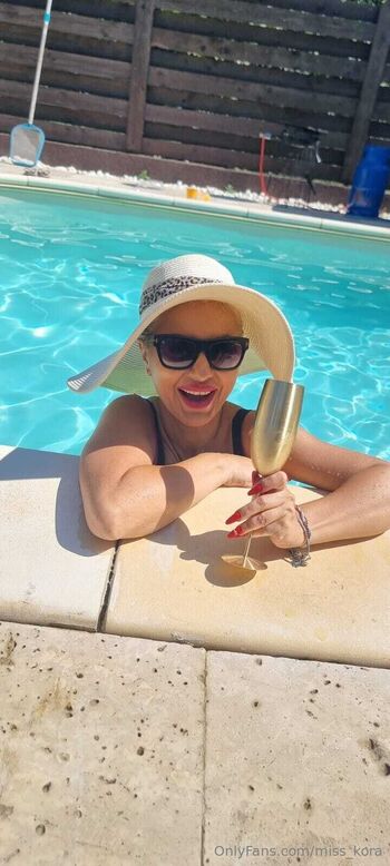 Miss Kor / miss_kora nude photo #4