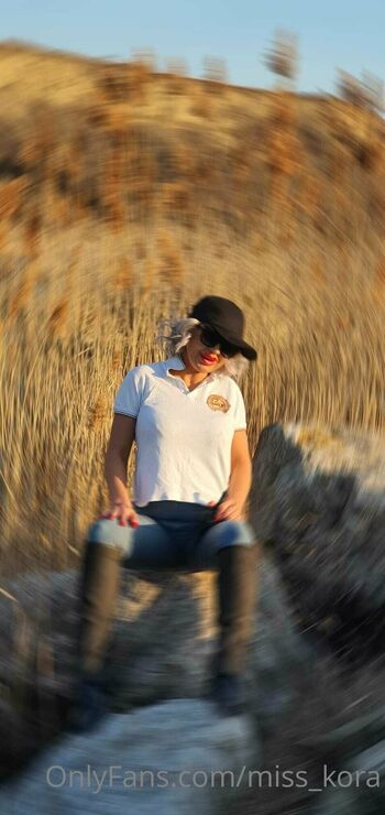 Miss Kor / miss_kora nude photo #9