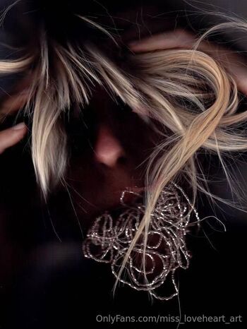 Miss Love Hear / miss_loveheart_art nude photo #24