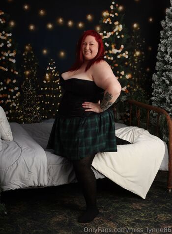 Miss Lynn / miss_lynne86 nude photo #9