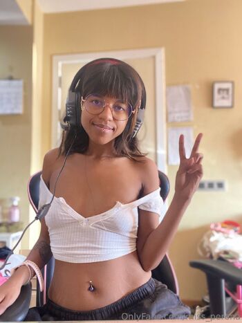 Peron / miss_perona nude photo #25