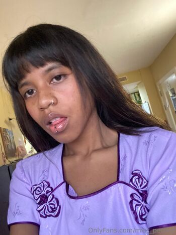 Peron / miss_perona nude photo #37