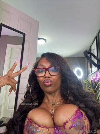 Miss Carramell / misscarramello nude photo #4