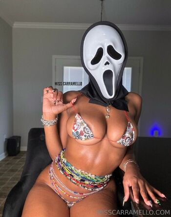Miss Carramell / misscarramello nude photo #17