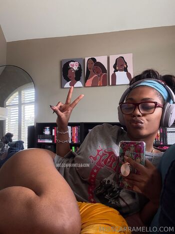 Miss Carramell / misscarramello nude photo #23