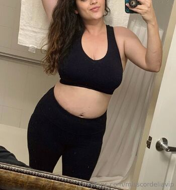 𝐂𝐨𝐫𝐝𝐞𝐥𝐢𝐚 𝐂. 𝐁𝐈𝐆 𝐓𝐈𝐓𝐒 Sexting / misscordeliavip nude photo #13