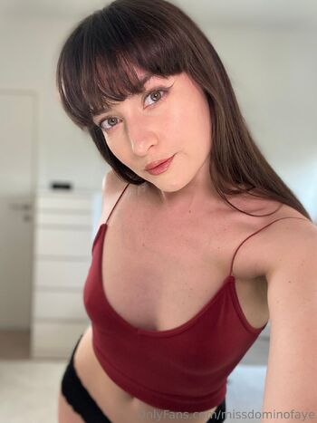 FREE Domino Fay / missdominofaye nude photo #36