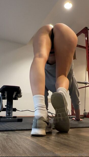 Jessie Pear / missjessicapearl nude photo #1