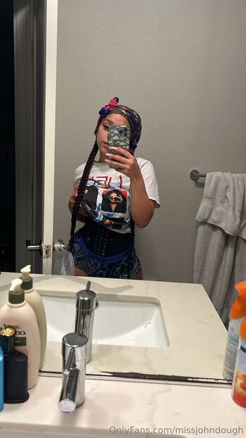 LINA BINA / missjohndough nude photo #28