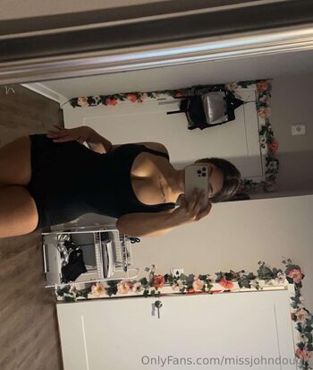 LINA BINA / missjohndough nude photo #29