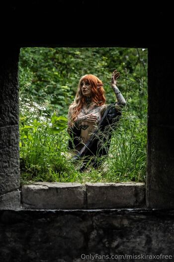 GOTH MOMMYS FREE PAGE / misskiraxofree nude photo #10