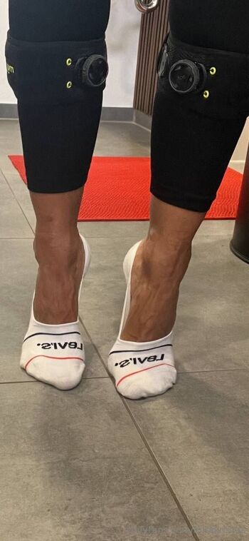 Kriszt / misskriszta / kriszta550 nude photo #9