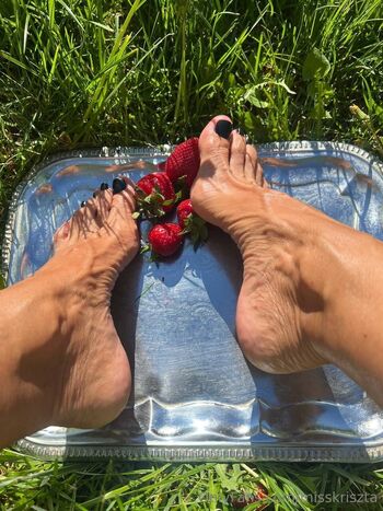 Kriszt / misskriszta / kriszta550 nude photo #17